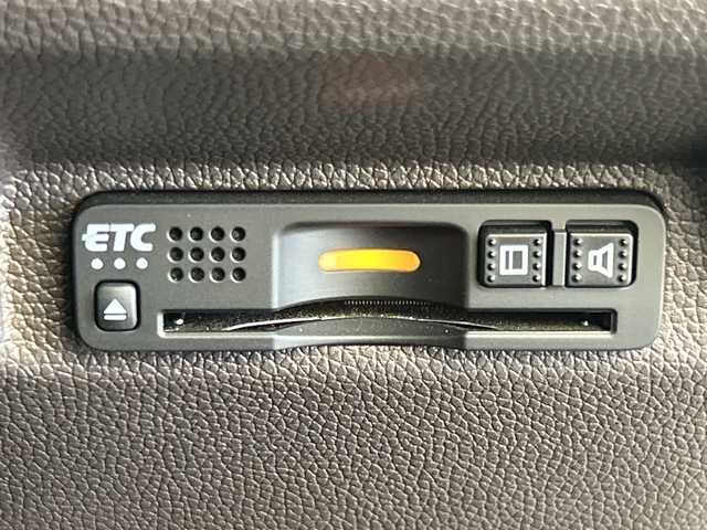 ホンダ フリード G ホンダセンシング 茨城県 2021(令3)年 3.2万km シーグラスブルーパール 純正ナビ　/バックカメラ　/両側電動スライドドア　/追従型クルーズコントロール　/シートヒーター　/純正ドライブレコーダー前後　/ホンダセンシング　/衝突被害軽減ブレーキ　/コーナーセンサー　/純正フロアマット　/禁煙車