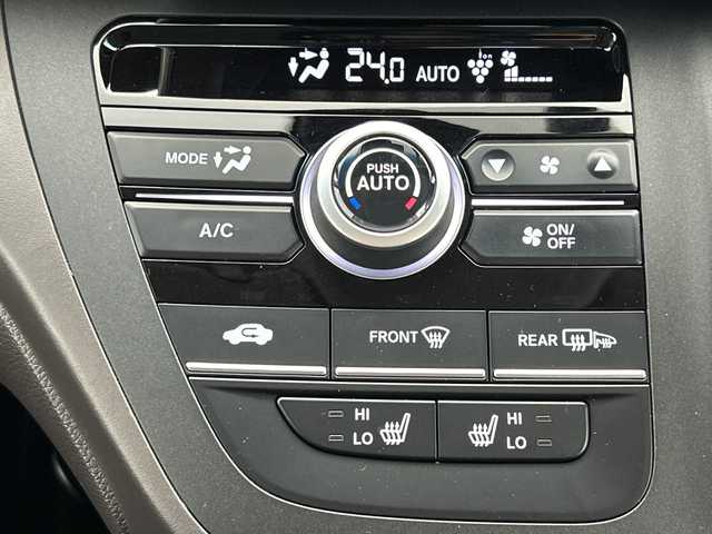 ホンダ フリード G ホンダセンシング 茨城県 2021(令3)年 3.2万km シーグラスブルーパール 純正ナビ　/バックカメラ　/両側電動スライドドア　/追従型クルーズコントロール　/シートヒーター　/純正ドライブレコーダー前後　/ホンダセンシング　/衝突被害軽減ブレーキ　/コーナーセンサー　/純正フロアマット　/禁煙車