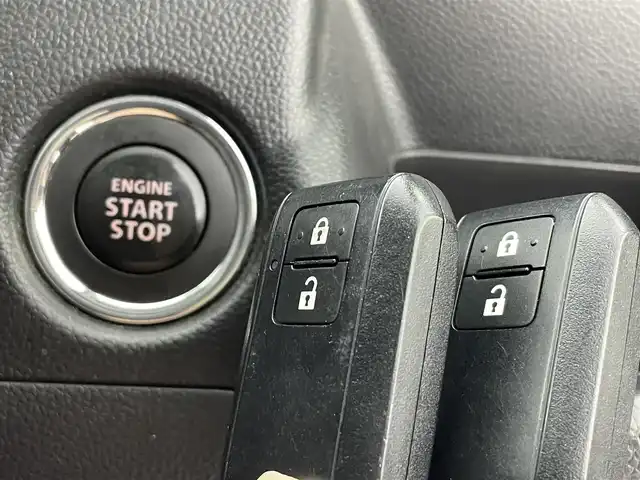 スズキ ワゴンＲ HYBRID FZ 群馬県 2021(令3)年 2.7万km ブルーイッシュブラックパール3 社外8インチナビ (MDV-S707L)/AM/FM/CD/DVD/BT/フルセグ/ETC/社外ミラー型ドライブレコーダー/(バックカメラ機能付)/運転席シートヒーター /デュアルセンサーブレーキサポート/誤発進抑制機能/車線逸脱警報/ふらつき警報/先行車発進お知らせ/ハイビームアシスト/ステアリングスイッチ /オートライト /コーナーセンサー /スマートキー/プッシュスタート
