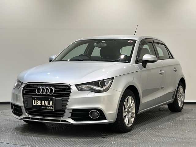 アウディ Ａ１ スポーツバック 1．4TFSI 新潟県 2012(平24)年 4.7万km フローレットシルバーM フルセグTV/・CD/DVD/Bluetooth/ETC/ドライブレコーダー/スタッドレスタイヤ装着