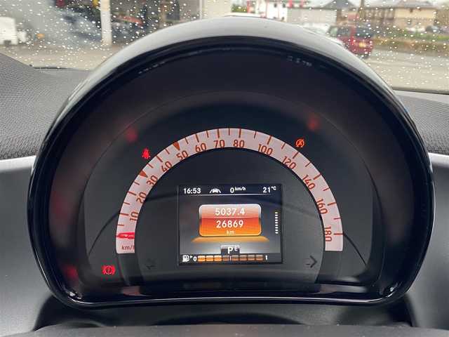 スマート ＭＣＣ スマート フォーフォー BRABUSスポーツ 福岡県 2018(平30)年 2.7万km 青Ⅱ ・ガラスルーフ/・クルーズコントロール/・SDナビ/Bluetooth/・バックカメラ/・シートヒーター/・社外前後ドライブレコーダー/・フルセグ/・社外ETC/・純正17AW/・保証書/・取扱説明書/・記録簿