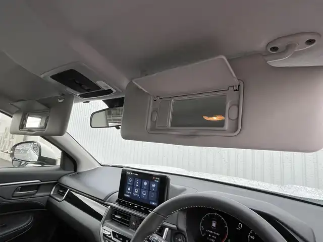ホンダ ＷＲ－Ｖ Z 群馬県 2024(令6)年 0.5万km プラチナホワイトパール 純正8インチナビ（FM/AM/TV/BT）/フルセグTV/ホンダセンシング/・衝突軽減ブレーキ/・レーンキープアシスト/・踏み間違い衝突軽減/・レーンキープアシスト/・パーキングセンサー/・アダプティブクルーズコントロール/・横滑り防止装置/バックカメラ/純正フロアマット/純正アルミホイール/ワンオーナー/ステアリングスイッチ/革巻きステアリング/フォグライト/スマートキー/パワーステアリング/パワーウィンドウ/取扱説明書/保証書