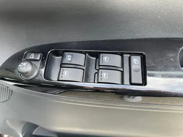 ダイハツ タント カスタム RS トップED SA 茨城県 2015(平27)年 6.3万km ナイトシャドーパープルクリスタルM (株)IDOMが運営する【じしゃロン水戸店】の自社ローン専用車両になりますこちらは現金またはオートローンご利用時の価格です。自社ローンご希望の方は別途その旨お申付け下さい/純正ナビ　/両側パワースライドドア /Ｂカメラ　/衝突軽減　/横滑り防止　/アイドリングストップ　/Ｂｌｕｅｔｏｏｔｈ /USB入力端子　/ミュージックプレイヤー　/ETC　/AAC　/オートライト　/LED　/純正AW