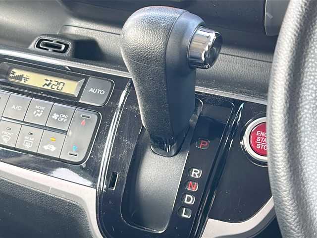 ホンダ Ｎ ＢＯＸ カスタム SSパッケージ 愛知県 2014(平26)年 12.7万km スマートブラック /禁煙//純正ナビ/地デジ/CD/DVD/BT//バックカメラ/ETC//両側パワスラ//プッシュスタート/スマートキー//HIDオートライト/フォグ//あんしんパッケージ/CTBA//純正フロアマット//純正ドバイザー//電動格納ウインカーミラー//純正14インチAW//新車時保証書//取扱説明書//スペアスマートキー有