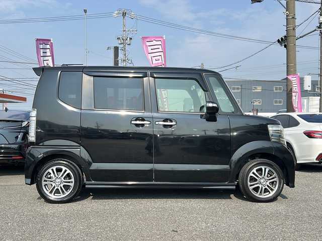 ホンダ Ｎ ＢＯＸ カスタム SSパッケージ 愛知県 2014(平26)年 12.7万km スマートブラック /禁煙//純正ナビ/地デジ/CD/DVD/BT//バックカメラ/ETC//両側パワスラ//プッシュスタート/スマートキー//HIDオートライト/フォグ//あんしんパッケージ/CTBA//純正フロアマット//純正ドバイザー//電動格納ウインカーミラー//純正14インチAW//新車時保証書//取扱説明書//スペアスマートキー有