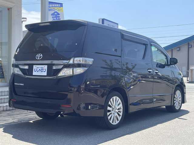トヨタ ヴェルファイア 2．4Z 秋田県 2012(平24)年 9.7万km ボルドーマイカメタリック (株)IDOMが運営する【じしゃロン 秋田店】の自社ローン専用車両になります。こちらは現金またはオートローンご利用時の価格です。自社ローンご希望の方は別途その旨お申付け下さい/////////メモリナビ/フルセグテレビ/バックカメラ/フリップダウンモニター/ウィンカーミラー/オットマン/ドアバイザー/プッシュスタート/スマートキー/BT