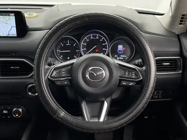 マツダ ＣＸ－５ XD プロアクティブ 鹿児島県 2017(平29)年 7.6万km スノーフレイクホワイトパールマイカ メーカーナビ/(BT/SD/AM/FM/CD/DVD/フルセグTV)/BOSEサウンドシステム/前席シートヒーター/レーダークルーズコントロール/オートマチックハイビーム/電動パーキングブレーキ/オートホールド/ブラインドスポットモニター/ステアリングスイッチ/ステアリングヒーター/バックカメラ/サイドカメラ/運転席パワーシート/シートメモリー/オートリトラミラー/アイドリングストップ/ETC/純正LEDヘッドライト/純正フロアマット/純正19インチアルミホイール/スペアキー/取扱説明書