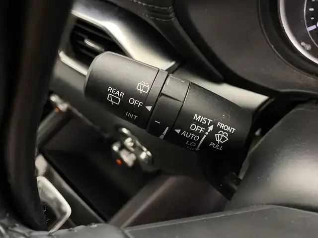 マツダ ＣＸ－５ XD プロアクティブ 鹿児島県 2017(平29)年 7.6万km スノーフレイクホワイトパールマイカ メーカーナビ/(BT/SD/AM/FM/CD/DVD/フルセグTV)/BOSEサウンドシステム/前席シートヒーター/レーダークルーズコントロール/オートマチックハイビーム/電動パーキングブレーキ/オートホールド/ブラインドスポットモニター/ステアリングスイッチ/ステアリングヒーター/バックカメラ/サイドカメラ/運転席パワーシート/シートメモリー/オートリトラミラー/アイドリングストップ/ETC/純正LEDヘッドライト/純正フロアマット/純正19インチアルミホイール/スペアキー/取扱説明書
