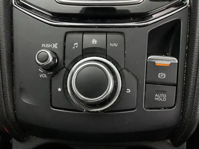 マツダ ＣＸ－５ XD プロアクティブ 鹿児島県 2017(平29)年 7.6万km スノーフレイクホワイトパールマイカ メーカーナビ/(BT/SD/AM/FM/CD/DVD/フルセグTV)/BOSEサウンドシステム/前席シートヒーター/レーダークルーズコントロール/オートマチックハイビーム/電動パーキングブレーキ/オートホールド/ブラインドスポットモニター/ステアリングスイッチ/ステアリングヒーター/バックカメラ/サイドカメラ/運転席パワーシート/シートメモリー/オートリトラミラー/アイドリングストップ/ETC/純正LEDヘッドライト/純正フロアマット/純正19インチアルミホイール/スペアキー/取扱説明書