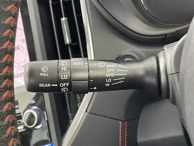 スバル フォレスター X－ブレイク 埼玉県 2018(平30)年 3.8万km クリスタルブラックシリカ 純正ナビ8インチ/　Bluetooth　TV　CD　USB　HDMI/バックカメラ/パワーシート/シートヒーター/ステアリングヒーター/オートライト/LEDヘッドライト/フォグランプ/ビルトインETC/ビークルダイナミクスコントロール/ヒルディセントコントロール