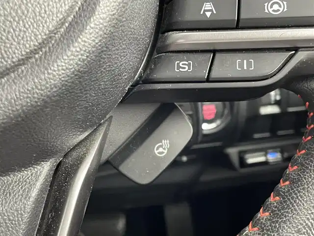 スバル フォレスター X－ブレイク 埼玉県 2018(平30)年 3.8万km クリスタルブラックシリカ 純正ナビ8インチ/　Bluetooth　TV　CD　USB　HDMI/バックカメラ/パワーシート/シートヒーター/ステアリングヒーター/オートライト/LEDヘッドライト/フォグランプ/ビルトインETC/ビークルダイナミクスコントロール/ヒルディセントコントロール