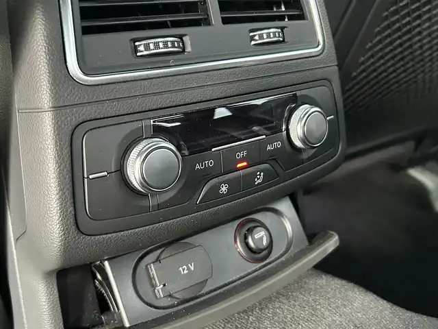 アウディ Ａ６ 2．0 TFSI クワトロ 道東・釧路十勝 2018(平30)年 5万km ミトスブラックメタリック ・４WD/・サンルーフ/・アシスタンスパッケージ/ アウディサイドアシスト/ アウディアクティブレーンアシスト/ アダプティブクルーズコントロール/・パーキングアシストパッケージ/ パークアシスト/ サラウンドビューカメラ/・４ゾーンデラックスオートマチックエアコンディショナー/・純正ナビ/・純正ETC/・社外前後ドライブレコーダー/・バルコナレザーシート/・フロントパワーシート/・フロントシートヒーティング/・純正19インチAW/・LEDヘッドライト/・オートハイビーム/・純正フロアマット