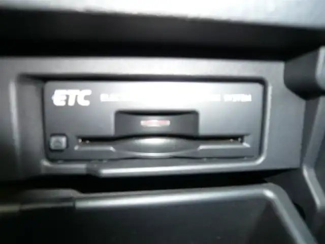 日産 セレナ ハイウェイスター 静岡県 2012(平24)年 8.7万km ブリリアントホワイトパール パノラミックルーフ/純正オプションナビ/フリップダウンモニター/両側パワースライドドア/バックカメラ/DVD再生/オートライト/キセノンライト/フォグライト/リアオートエアコン/フロアマット/スマートキー/スペアキー/ETC/新車保証書/取扱説明書