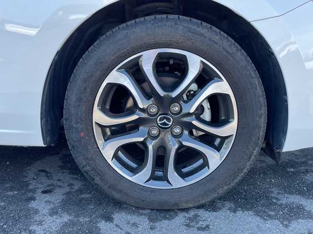 マツダ デミオ XD ツーリング 茨城県 2016(平28)年 2万km スノーフレイクホワイトパールマイカ 純正SDナビ/Bluetooth/フルセグTV/クルーズコントロール/アイドリングストップ/ETC/USB入力端子/ドライブレコーダー前後/シートヒーター/横滑り防止装置/衝突軽減システム/オートライト/LEDヘッドライト/純正16インチアルミホイール/純正フロアマット/スマートキー/プッシュスタート