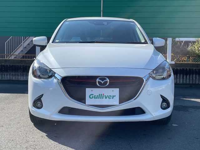 マツダ デミオ XD ツーリング 茨城県 2016(平28)年 2万km スノーフレイクホワイトパールマイカ 純正SDナビ/Bluetooth/フルセグTV/クルーズコントロール/アイドリングストップ/ETC/USB入力端子/ドライブレコーダー前後/シートヒーター/横滑り防止装置/衝突軽減システム/オートライト/LEDヘッドライト/純正16インチアルミホイール/純正フロアマット/スマートキー/プッシュスタート