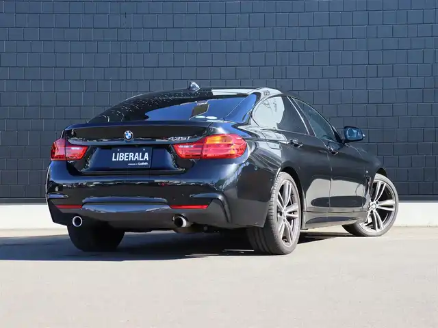 ＢＭＷ ４３５ｉ グランクーペ Mスポーツ 宮城県 2015(平27)年 2.3万km サファイアブラックP 純正ナビ(BT/USB/AUX/フルセグTV)　/アダプティブクルーズコントロール/バックカメラ/パーキングアシスト/コーナーセンサー(前後)/レーンキープアシスト　/レザーシート(全席)/パワーシート(D+N)/メモリーシート(D+N)/パワーバックドア/オートライト/ＨＩＤヘッドライト/電動格納ミラー/M/Tモード付/パドルシフト/純正１９インチＡＷ　/純正フロアマット/ステアリングスイッチ　/ミラー一体型ＥＴＣ/禁煙車