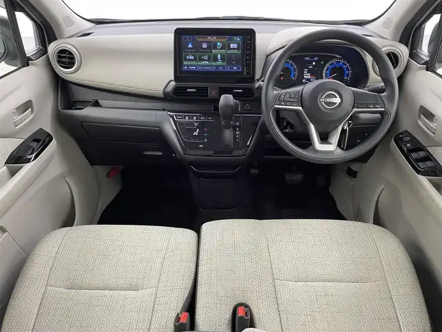 日産 デイズ X 福井県 2024(令6)年 0.3万km フローズンバニラパール 純正9型ディスプレイオーディオ/（Apple Car Play/Android Auto/Bluetooth）/アラウンドビューモニター/前方ドライブレコーダー/エマージェンシーブレーキ/車線逸脱警報/ヘッドライトレベライザー/LEDヘッドライト/オートライト/オートハイビーム/アイドリングストップ/前後ソナー/プッシュスタート/スマートキー×2/保証書・取扱説明書