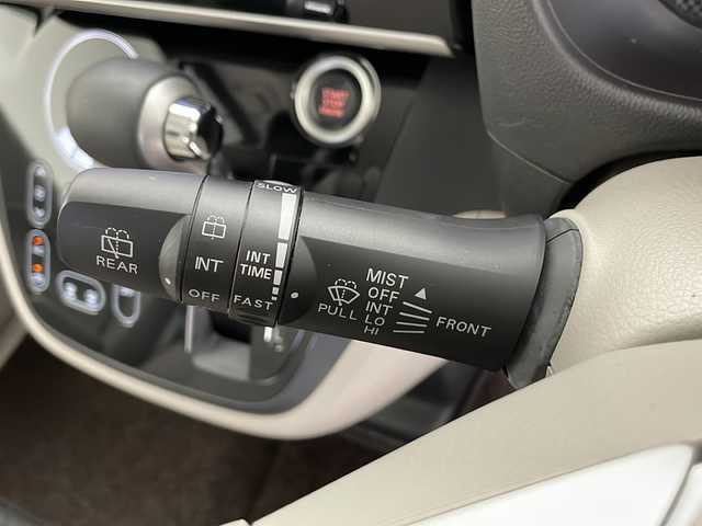 日産 デイズ ルークス X 長野県 2017(平29)年 1.8万km ブロッサムピンク 純正ナビ/片側パワースライドドア/衝突被害軽減システム/アラウンドビューモニター/バックカメラ/ドライブレコーダー/アイドリングストップ/フルセグTV/Bluetooth/CD/DVD/AUX/純正フロアマット/ステアリングスイッチ/2列目サンシェード/サーキュレーター/電動格納ミラー/ドアバイザー