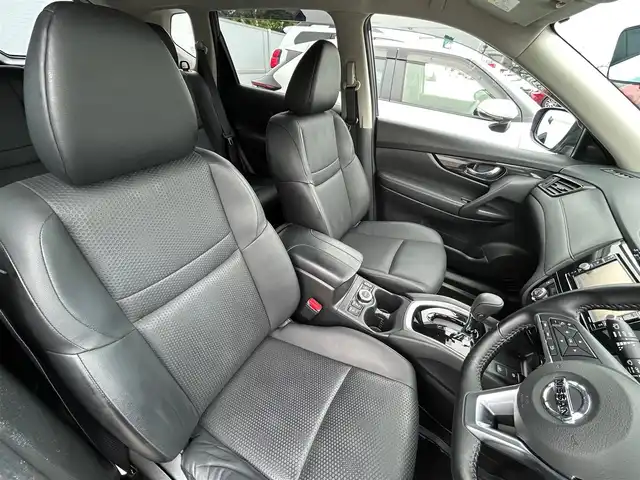 日産 エクストレイル ハイブリッド 20Xi 岩手県 2020(令2)年 6万km アズライトブルー 4WD/エマージェンシーブレーキ/プロパイロット/純正メモリナビ/　　CD/DVD/BT/ワンセグTV/アラウンドビューモニター/バックカメラ/パワーバックドア/LEDオートライト/フォグランプ/合皮レザーシート/シートヒーター/純正17インチアルミホイール/ブラインドスポットモニター/コーナーセンサー/アイドリングストップ/スマートキー/ETC