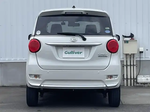 ダイハツ キャスト スタイル G SAⅡ 愛媛県 2016(平28)年 3.5万km パールホワイトⅢ 純正ナビ（Bluetooth/フルセグテレビ/SD）/ETC/バックカメラ/前方ドライブレコーダー/純正15インチアルミホイール/純正フロアマット/純正ドアバイザー/アイドリングストップ/ABS/横滑り防止装置/バックコーナーセンサー/レーンキープアシスト/盗難防止装置/衝突被害軽減システム/オートライト/LEDヘッドライト