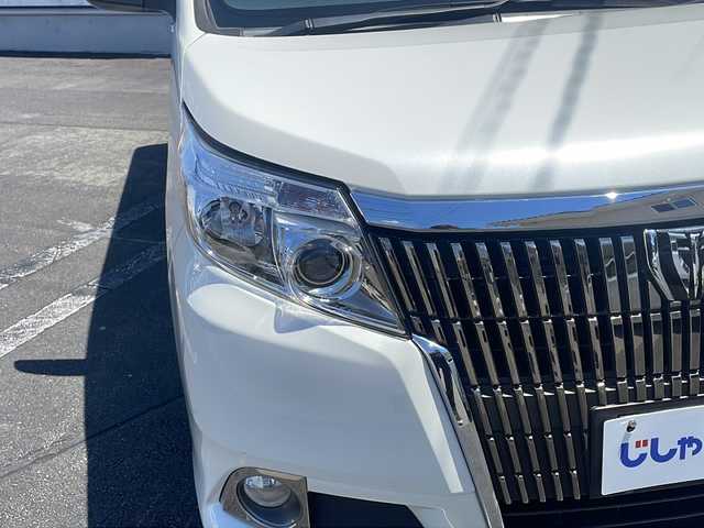 トヨタ エスクァイア Gi 長野県 2014(平26)年 12.3万km ホワイトパールクリスタルシャイン (株)IDOMが運営する【じしゃロン長野店】の自社ローン専用車両になります/こちらは現金またはオートローンご利用時の価格です。自社ローンご希望の方は別途その旨お申付け下さい./社外ナビ（CD/DVD/BT）/フルセグTV/クルーズコントロール/ステアリングスイッチ/両側パワースライドドア/ビルトインETC/スマートキープッシュスタート/運転席、助手席シートヒーター/レザーシート