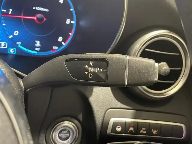 メルセデス・ベンツ Ｃ２２０ｄ ステーションワゴン アバンギャルドAMGライン 静岡県 2018(平30)年 4.7万km ダイヤモンドホワイト レーダーセーフティPK /レザーEXPK/エアバランスPK /ブルメスタ― /ACC LKA BSM HUD /ナビ TV CarPlay USB SD BT /パワーバックドア /パドルシフト /前後センサー /アンビエントライト /ETC2.0 /ラゲッジマット /アイドリングSTOP /ロードサインアシスト