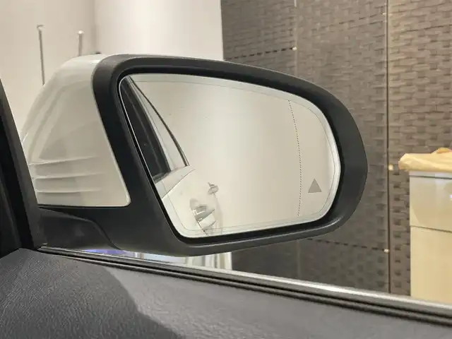 メルセデス・ベンツ Ｃ２２０ｄ ステーションワゴン アバンギャルドAMGライン 静岡県 2018(平30)年 4.7万km ダイヤモンドホワイト レーダーセーフティPK /レザーEXPK/エアバランスPK /ブルメスタ― /ACC LKA BSM HUD /ナビ TV CarPlay USB SD BT /パワーバックドア /パドルシフト /前後センサー /アンビエントライト /ETC2.0 /ラゲッジマット /アイドリングSTOP /ロードサインアシスト