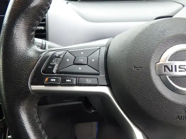 日産 セレナ e－パワー ハイウェイスター V 千葉県 2020(令2)年 5.2万km ブリリアントホワイトパール エマージェンシーブレーキ/プロパイロット/インテリジェントクルーズコントロール/ハンズフリー両側パワースライドドア/純正SDナビ/地デジTV/【BD/DVD/CD再生機能　Bluetooth接続】/アラウンドビューモニター/革巻きステアリング/ステアリングスイッチ/ETC/LEDヘッドライト/フォグライト/ウインカーミラー/コーナーセンサー/純正16インチアルミホイル/サイド/カーテンエアバッグ/インテリジェントキー