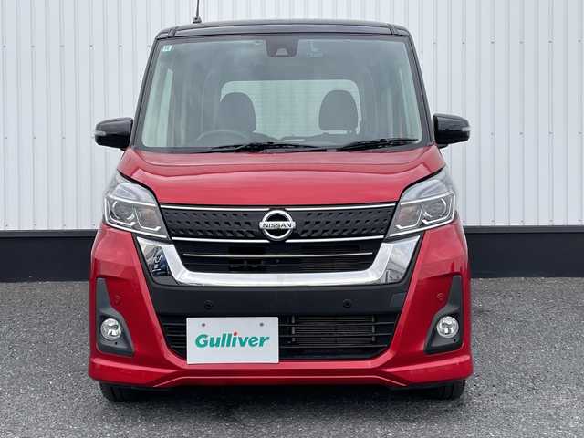 日産 デイズ ルークス ハイウェイスターX 千葉県 2018(平30)年 6.4万km スパークリングレッド/ブラック 純正メモリナビ/(フルセグTV/BT/CD/DVD/FM/AM)/全周囲カメラ/ドライブレコーダー/衝突被害軽減システム/車線逸脱警報/片側パワースライドドア/横滑り防止装置/ETC/アイドリングストップ/LEDヘッドライト/フォグランプ/オートライト/ウィンカーミラー/電動格納ミラー/純正14インチAW/シートリフター/プッシュスタート/スマートキー/フロアマット/スペアキー