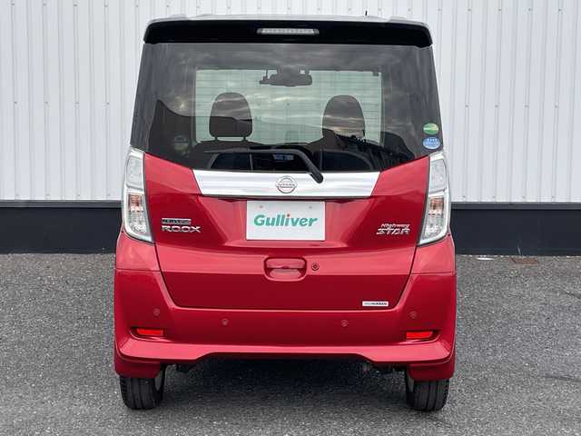 日産 デイズ ルークス ハイウェイスターX 千葉県 2018(平30)年 6.4万km スパークリングレッド/ブラック 純正メモリナビ/(フルセグTV/BT/CD/DVD/FM/AM)/全周囲カメラ/ドライブレコーダー/衝突被害軽減システム/車線逸脱警報/片側パワースライドドア/横滑り防止装置/ETC/アイドリングストップ/LEDヘッドライト/フォグランプ/オートライト/ウィンカーミラー/電動格納ミラー/純正14インチAW/シートリフター/プッシュスタート/スマートキー/フロアマット/スペアキー