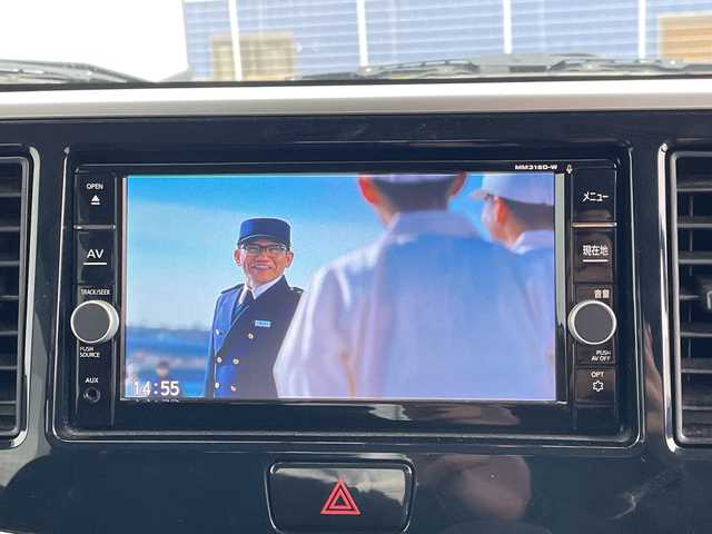 日産 デイズ ルークス ハイウェイスターX 千葉県 2018(平30)年 6.4万km スパークリングレッド/ブラック 純正メモリナビ/(フルセグTV/BT/CD/DVD/FM/AM)/全周囲カメラ/ドライブレコーダー/衝突被害軽減システム/車線逸脱警報/片側パワースライドドア/横滑り防止装置/ETC/アイドリングストップ/LEDヘッドライト/フォグランプ/オートライト/ウィンカーミラー/電動格納ミラー/純正14インチAW/シートリフター/プッシュスタート/スマートキー/フロアマット/スペアキー