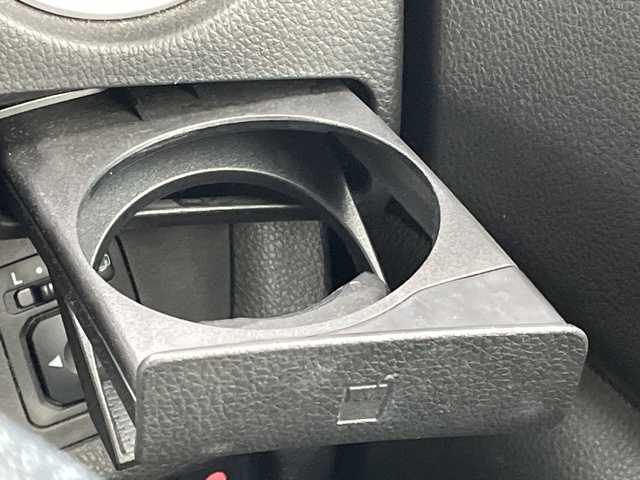 日産 デイズ ルークス ハイウェイスターX 千葉県 2018(平30)年 6.4万km スパークリングレッド/ブラック 純正メモリナビ/(フルセグTV/BT/CD/DVD/FM/AM)/全周囲カメラ/ドライブレコーダー/衝突被害軽減システム/車線逸脱警報/片側パワースライドドア/横滑り防止装置/ETC/アイドリングストップ/LEDヘッドライト/フォグランプ/オートライト/ウィンカーミラー/電動格納ミラー/純正14インチAW/シートリフター/プッシュスタート/スマートキー/フロアマット/スペアキー