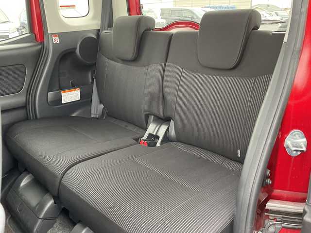 日産 デイズ ルークス ハイウェイスターX 千葉県 2018(平30)年 6.4万km スパークリングレッド/ブラック 純正メモリナビ/(フルセグTV/BT/CD/DVD/FM/AM)/全周囲カメラ/ドライブレコーダー/衝突被害軽減システム/車線逸脱警報/片側パワースライドドア/横滑り防止装置/ETC/アイドリングストップ/LEDヘッドライト/フォグランプ/オートライト/ウィンカーミラー/電動格納ミラー/純正14インチAW/シートリフター/プッシュスタート/スマートキー/フロアマット/スペアキー