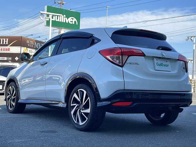 ホンダ ヴェゼル RS ホンダセンシング 徳島県 2017(平29)年 9.1万km ホワイトオーキッドパール 8インチナビ【AVIC-RL99】/（Bluetooth/フルセグ/CD/DVD/SD）/バックカメラ/シートヒーター（D+N席）/追従式クルーズコントロール/パドルシフト/LEDヘッドライト/オートライト/フォグライト/前後ドライブレコーダー/ETC/純正AW/純正フロアマット/プッシュスタート/スマートキー/取扱説明書/保証書