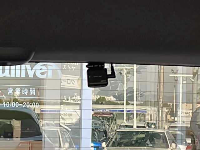 ホンダ ヴェゼル RS ホンダセンシング 徳島県 2017(平29)年 9.1万km ホワイトオーキッドパール 8インチナビ【AVIC-RL99】/（Bluetooth/フルセグ/CD/DVD/SD）/バックカメラ/シートヒーター（D+N席）/追従式クルーズコントロール/パドルシフト/LEDヘッドライト/オートライト/フォグライト/前後ドライブレコーダー/ETC/純正AW/純正フロアマット/プッシュスタート/スマートキー/取扱説明書/保証書