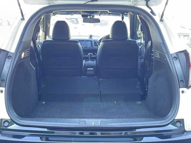 ホンダ ヴェゼル RS ホンダセンシング 徳島県 2017(平29)年 9.1万km ホワイトオーキッドパール 8インチナビ【AVIC-RL99】/（Bluetooth/フルセグ/CD/DVD/SD）/バックカメラ/シートヒーター（D+N席）/追従式クルーズコントロール/パドルシフト/LEDヘッドライト/オートライト/フォグライト/前後ドライブレコーダー/ETC/純正AW/純正フロアマット/プッシュスタート/スマートキー/取扱説明書/保証書