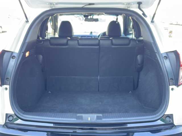 ホンダ ヴェゼル RS ホンダセンシング 徳島県 2017(平29)年 9.1万km ホワイトオーキッドパール 8インチナビ【AVIC-RL99】/（Bluetooth/フルセグ/CD/DVD/SD）/バックカメラ/シートヒーター（D+N席）/追従式クルーズコントロール/パドルシフト/LEDヘッドライト/オートライト/フォグライト/前後ドライブレコーダー/ETC/純正AW/純正フロアマット/プッシュスタート/スマートキー/取扱説明書/保証書