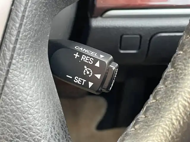 トヨタ クラウン ロイヤル ロイヤルサルーン 福岡県 2013(平25)年 8.9万km ホワイトパールクリスタルシャイン 純正マルチナビ　バックカメラ　クルーズコントロール　フルセグＴＶ　ＣＤ／ＤＶＤ再生　ブルートゥース　パワーシート　ＥＴＣ　ＨＩＤオートライト　フォグランプ　スマートキー　プッシュスタート　純正１６ＡＷ