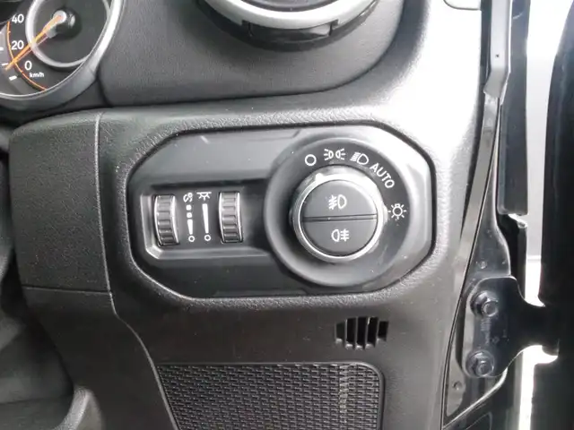 クライスラー・ジープ ジープ ラングラー アンリミテッド サハラ 岩手県 2020(令2)年 4.7万km ブラック 純正ナビ/フルセグTV/バックカメラ/DSRC/ACC/黒革シート/シートヒーター/ステアリングヒーター/前後センサー/LEDライト