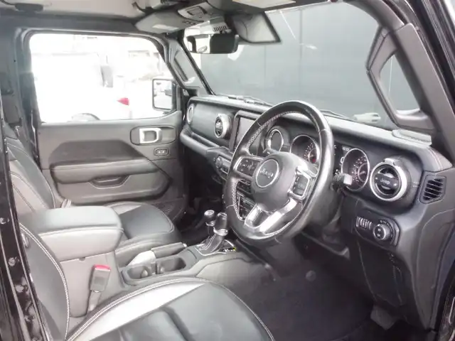 クライスラー・ジープ ジープ ラングラー アンリミテッド サハラ 岩手県 2020(令2)年 4.7万km ブラック 純正ナビ/フルセグTV/バックカメラ/DSRC/ACC/黒革シート/シートヒーター/ステアリングヒーター/前後センサー/LEDライト