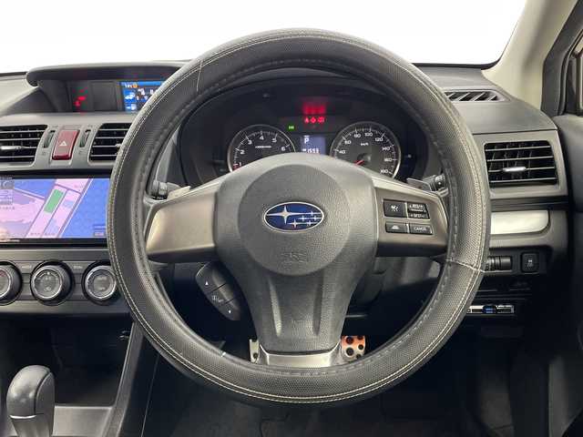 スバル インプレッサ ＸＶ 2．0i－L アイサイト 鹿児島県 2014(平26)年 7.8万km クリスタルブラックシリカ 純正SDナビ/(BT/AM/FM/CD/DVD/フルセグTV)/バックカメラ/パドルシフト/レーダークルーズコントロール/アイサイト/前席パワーシート/前後ドライブレコーダー/アイドリングストップ/ETC/純正17インチアルミホイール/純正フロアマット/純正キセノンヘッドライト/ルーフレール/フォグライト/保証書/取扱説明書/スペアキー