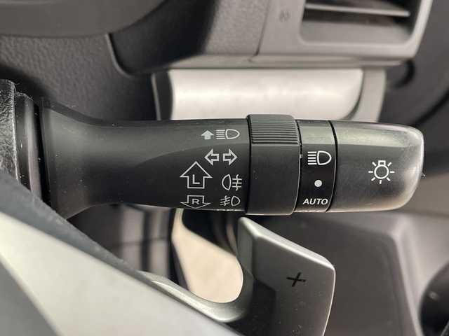 スバル インプレッサ ＸＶ 2．0i－L アイサイト 鹿児島県 2014(平26)年 7.8万km クリスタルブラックシリカ 純正SDナビ/(BT/AM/FM/CD/DVD/フルセグTV)/バックカメラ/パドルシフト/レーダークルーズコントロール/アイサイト/前席パワーシート/前後ドライブレコーダー/アイドリングストップ/ETC/純正17インチアルミホイール/純正フロアマット/純正キセノンヘッドライト/ルーフレール/フォグライト/保証書/取扱説明書/スペアキー