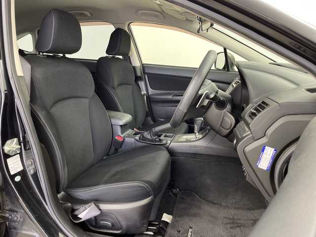 スバル インプレッサ ＸＶ 2．0i－L アイサイト 鹿児島県 2014(平26)年 7.8万km クリスタルブラックシリカ 純正SDナビ/(BT/AM/FM/CD/DVD/フルセグTV)/バックカメラ/パドルシフト/レーダークルーズコントロール/アイサイト/前席パワーシート/前後ドライブレコーダー/アイドリングストップ/ETC/純正17インチアルミホイール/純正フロアマット/純正キセノンヘッドライト/ルーフレール/フォグライト/保証書/取扱説明書/スペアキー