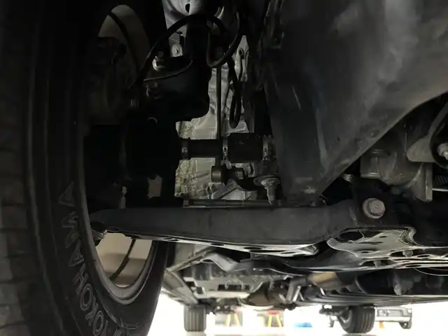 トヨタ ヴォクシー ZS 煌 三重県 2018(平30)年 1.9万km イナズマスパーキングブラックガラスフレーク ガソリン/FF/MTモード付インパネCVT/純正 10インチナビ NSZN-Z66T/（AM/FM/CD/DVD/TV/SD/SDREC/Bluetooth）/バックガイドモニター/両側パワースライドドア/ドライブレコーダー前方/ビルトイン ETC2.0/Toyota Safety Sense/・PCS：プリクラッシュセーフティ/・LDA：レーンディパーチャーアラート/・AHB：オートハイビーム/・横滑り防止装置/など/装備/・【DOP】電子インナーミラー/・クルーズコントロール/・左右独立温度調整＆後席独立調整オートエアコン/・オートライト/・LED ヘッドランプ＆フロントフォグランプ/・ステアリングスイッチ/・プッシュスタート/・充電用USBジャックx2/・純正16inAW/・パワーステアリング/・全ドアパワーウインドウ/・保/取/・スマートキーx2/など