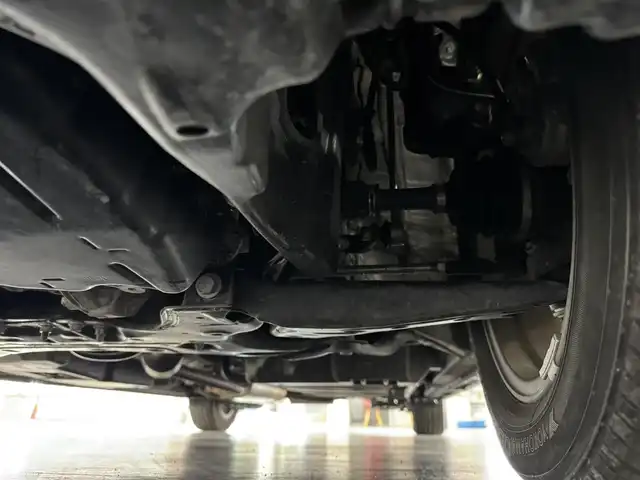 トヨタ ヴォクシー ZS 煌 三重県 2018(平30)年 1.9万km イナズマスパーキングブラックガラスフレーク ガソリン/FF/MTモード付インパネCVT/純正 10インチナビ NSZN-Z66T/（AM/FM/CD/DVD/TV/SD/SDREC/Bluetooth）/バックガイドモニター/両側パワースライドドア/ドライブレコーダー前方/ビルトイン ETC2.0/Toyota Safety Sense/・PCS：プリクラッシュセーフティ/・LDA：レーンディパーチャーアラート/・AHB：オートハイビーム/・横滑り防止装置/など/装備/・【DOP】電子インナーミラー/・クルーズコントロール/・左右独立温度調整＆後席独立調整オートエアコン/・オートライト/・LED ヘッドランプ＆フロントフォグランプ/・ステアリングスイッチ/・プッシュスタート/・充電用USBジャックx2/・純正16inAW/・パワーステアリング/・全ドアパワーウインドウ/・保/取/・スマートキーx2/など