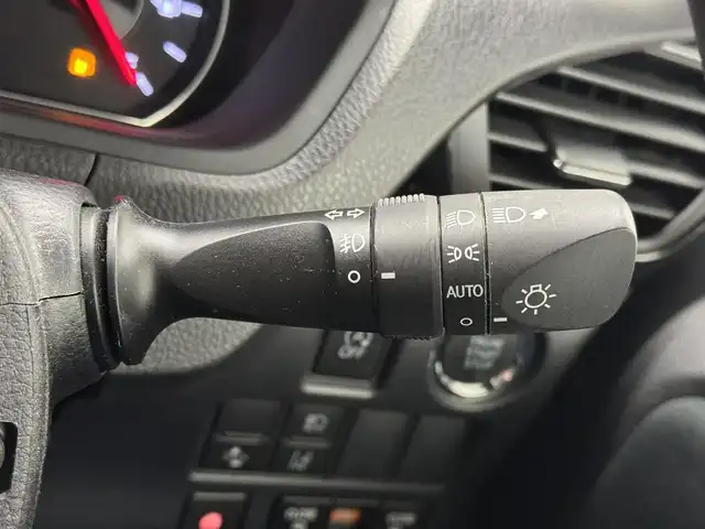 トヨタ ヴォクシー ZS 煌 三重県 2018(平30)年 1.9万km イナズマスパーキングブラックガラスフレーク ガソリン/FF/MTモード付インパネCVT/純正 10インチナビ NSZN-Z66T/（AM/FM/CD/DVD/TV/SD/SDREC/Bluetooth）/バックガイドモニター/両側パワースライドドア/ドライブレコーダー前方/ビルトイン ETC2.0/Toyota Safety Sense/・PCS：プリクラッシュセーフティ/・LDA：レーンディパーチャーアラート/・AHB：オートハイビーム/・横滑り防止装置/など/装備/・【DOP】電子インナーミラー/・クルーズコントロール/・左右独立温度調整＆後席独立調整オートエアコン/・オートライト/・LED ヘッドランプ＆フロントフォグランプ/・ステアリングスイッチ/・プッシュスタート/・充電用USBジャックx2/・純正16inAW/・パワーステアリング/・全ドアパワーウインドウ/・保/取/・スマートキーx2/など