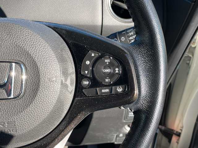 ホンダ Ｎ ＢＯＸ カスタム G L ターボ ホンダセンシング 愛媛県 2018(平30)年 3.7万km プレミアムホワイトパールⅡ 純正ナビ/バックカメラ/ＥＴＣ/ドラレコ前後/ＬＥＤ/アダプティブクルーズコントロール/横滑り防止装置/レーンキープアシスト/衝突被害軽減システム/コーナーセンサー/両側パワースライドドア/革巻きステアリング/純正AW/純正フロアマット/スタッドレスタイヤ積載 155/65/14