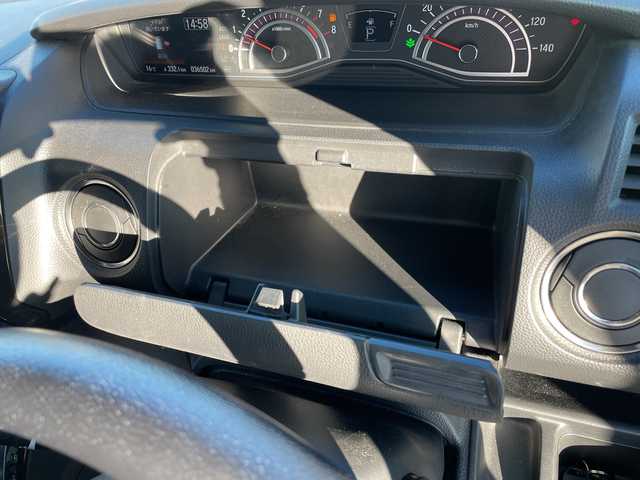 ホンダ Ｎ ＢＯＸ カスタム G L ターボ ホンダセンシング 愛媛県 2018(平30)年 3.7万km プレミアムホワイトパールⅡ 純正ナビ/バックカメラ/ＥＴＣ/ドラレコ前後/ＬＥＤ/アダプティブクルーズコントロール/横滑り防止装置/レーンキープアシスト/衝突被害軽減システム/コーナーセンサー/両側パワースライドドア/革巻きステアリング/純正AW/純正フロアマット/スタッドレスタイヤ積載 155/65/14