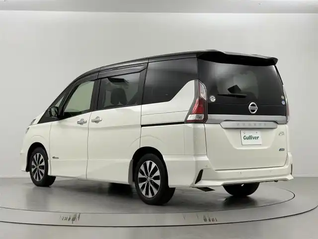 日産 セレナ