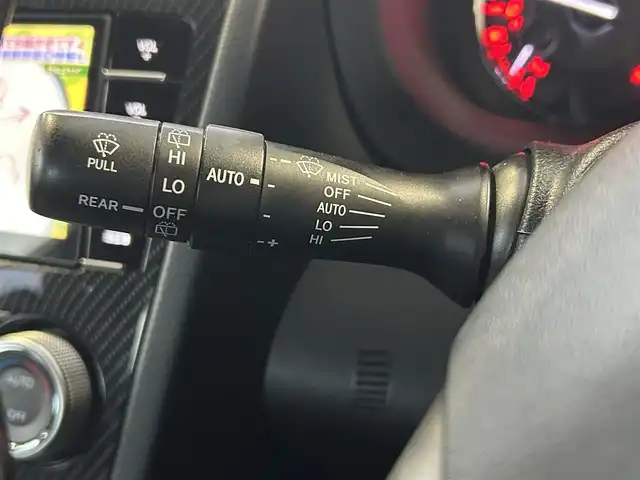 スバル ＷＲＸ Ｓ４ 2．0GT アイサイト 道東・釧路十勝 2015(平27)年 7.9万km アイスシルバーメタリック 4WD/アイサイト/・プリクラッシュブレーキ（自動ブレーキ）/・レーンキープアシスト/・全車速追従機能付クルーズコントロール/・AT誤発進抑制制御/・後退時ブレーキアシスト/・アクティブレーンキープ/ターボエンジン/STIリップスポイラー/スバルリヤビークルディテクション/パワーステアリング/革巻きステアリング/純正ナビ（CD.DVD.BT.SD)/Bluetooth/USB入力端子/バック.サイドカメラ/パドルシフト/パワーシート(D+N)/パワーウィンドウ/電動化駆動ミラー/ドアバイザー/ドライブレコーダー/ETC2.0/電動パーキングブレーキ/LEDヘッドライト/オートライト/フロントフォグ/プッシュスタート/横滑り防止装置/衝突軽減システム/スマートキー/保証書/取扱説明書